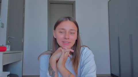 Snapshot of eleonora_linn_ chatting on 12, 3, 2025 Eleonora online show from 12, 3, 2025