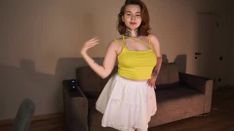 Snapshot of eleonora_linn_ chatting on 25, 9, 2025 Eleonora online show from 25, 9, 2025