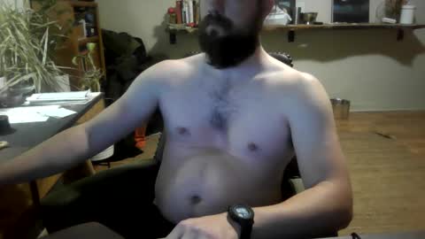 Snapshot of elephantfox chatting on 18, 11, 2025 fox online show from 18, 11, 2025