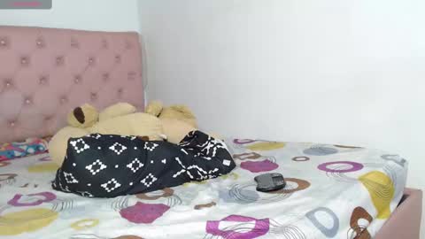 Snapshot of elettra_parisi19 chatting on 29, 1, 2025 elettra_parisi19 online show from 29, 1, 2025
