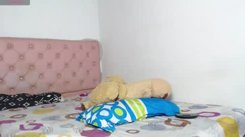 Snapshot of elettra_parisi19 chatting on 5, 2, 2025 elettra_parisi19 online show from 5, 2, 2025