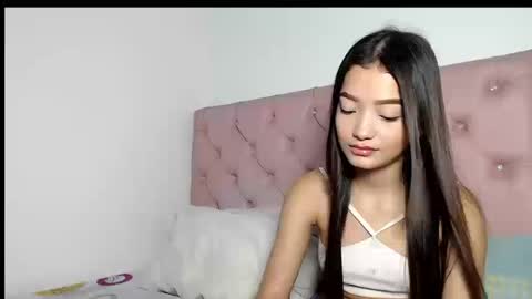Snapshot of elettra_parisi19 chatting on 9, 9, 2025 elettra_parisi19 online show from 9, 9, 2025