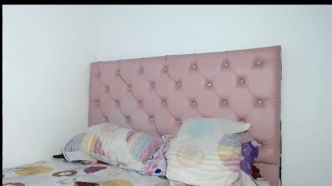 Snapshot of elettra_parisi19 chatting on 15, 9, 2025 elettra_parisi19 online show from 15, 9, 2025