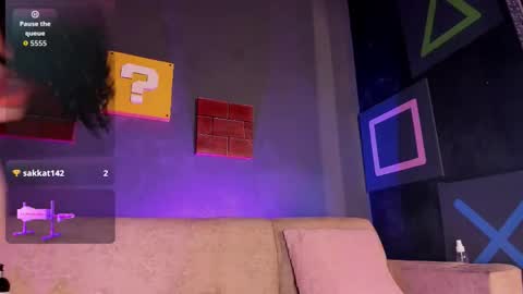 Snapshot of elettra_roux chatting on 30, 11, 2025 ELETTRA online show from 30, 11, 2025