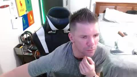 Walker online show from 5, 12, 2025