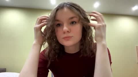 Mila online show from 8, 3, 2026