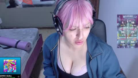 Snapshot of eli666uwu chatting on 20, 10, 2025 eli666uwu online show from 20, 10, 2025