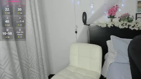 Elizabeth online show from 27, 6, 2026