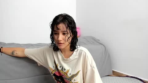 Snapshot of eli_dl chatting on 17, 2, 2025 eli_dl online show from 17, 2, 2025