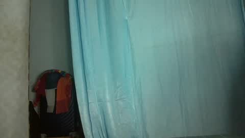 elia011 online show from 15, 1, 2025