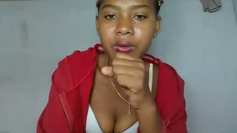 elia011 online show from 24, 1, 2025