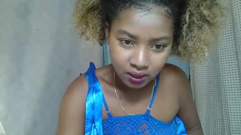 elia011 online show from 24, 2, 2025