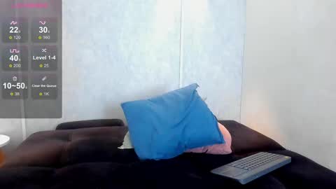 Snapshot of elian___ chatting on 23, 10, 2025  Elian  online show from 23, 10, 2025