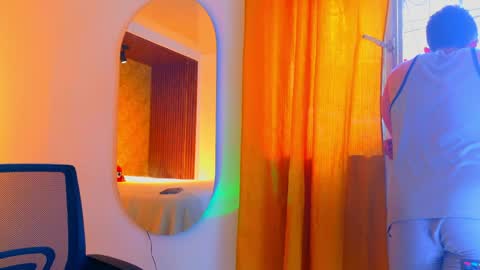 Snapshot of elian_craiggggg chatting on 31, 3, 2026 Elian online show from 31, 3, 2026