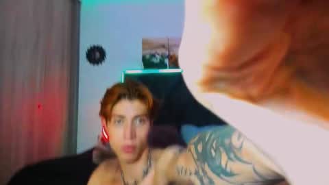 Snapshot of eliann_adam chatting on 6, 3, 2025 eliann_adam online show from 6, 3, 2025