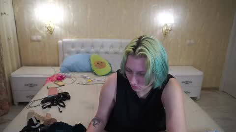 Luna online show from 19, 6, 2026