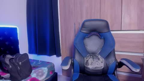 elias_ford online show from 7, 1, 2026