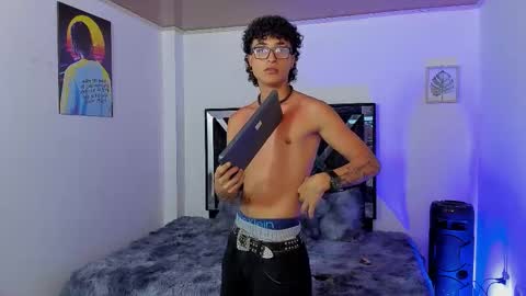 Elias Ferragamo online show from 2, 12, 2025