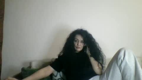 Snapshot of eliebullet chatting on 29, 9, 2025 eliebullet online show from 29, 9, 2025