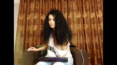 Snapshot of eliebullet chatting on 30, 9, 2025 eliebullet online show from 30, 9, 2025