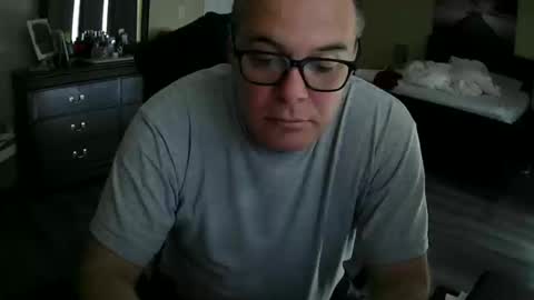 elierpons73 online show from 11, 3, 2025
