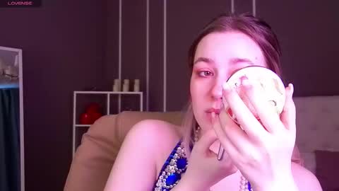 Snapshot of elina_nortas chatting on 26, 9, 2025 Elina online show from 26, 9, 2025