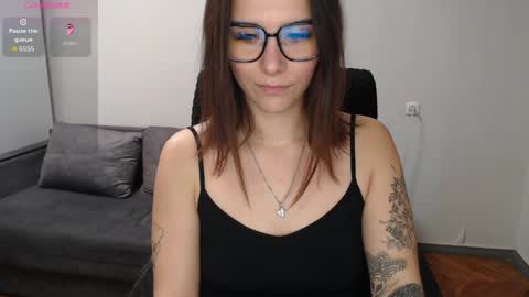 Snapshot of elina_posh chatting on 9, 4, 2026 Liza online show from 9, 4, 2026