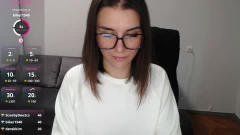 Snapshot of elina_posh chatting on 14, 4, 2026 Liza online show from 14, 4, 2026