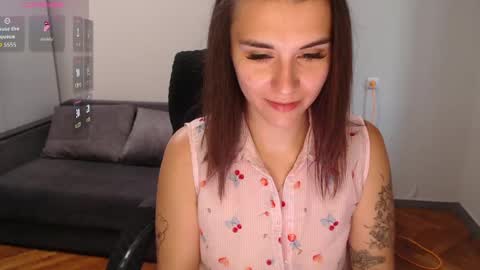 Snapshot of elina_posh chatting on 8, 6, 2026 Liza online show from 8, 6, 2026