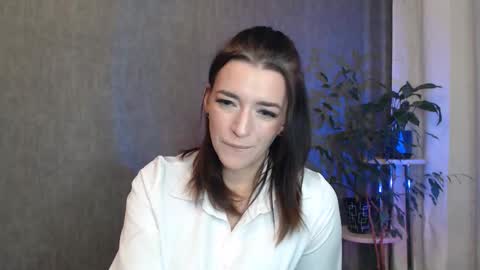 Snapshot of elinapretty chatting on 20, 9, 2025 Elina online show from 20, 9, 2025