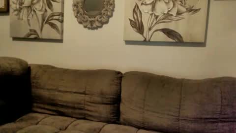 Snapshot of elinareign chatting on 11, 2, 2026 ElinaReign online show from 11, 2, 2026