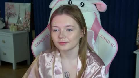 elinavale online show from 29, 4, 2026