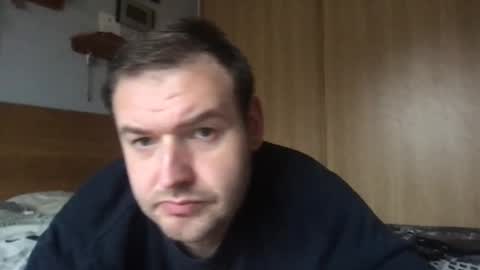 Snapshot of eliot26 chatting on 16, 12, 2024 e26 online show from 16, 12, 2024