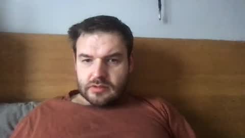 Snapshot of eliot26 chatting on 5, 1, 2025 e26 online show from 5, 1, 2025