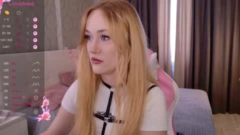 Snapshot of elis_goyard chatting on 21, 9, 2025 Elis online show from 21, 9, 2025