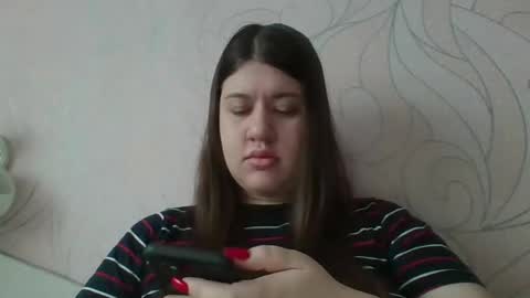 Snapshot of elisa_kollin chatting on 4, 1, 2025 Aletta Oushen online show from 4, 1, 2025