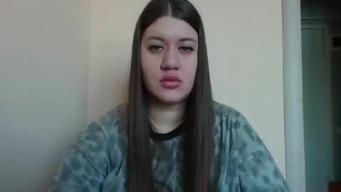 Snapshot of elisa_kollin chatting on 25, 1, 2025 Aletta Oushen online show from 25, 1, 2025