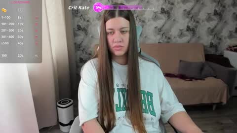 Snapshot of elisa_kollin chatting on 21, 9, 2025 Aletta Oushen online show from 21, 9, 2025