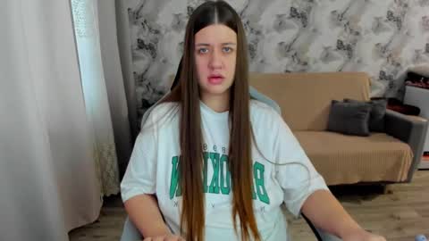 Snapshot of elisa_kollin chatting on 6, 10, 2025 Aletta Oushen online show from 6, 10, 2025