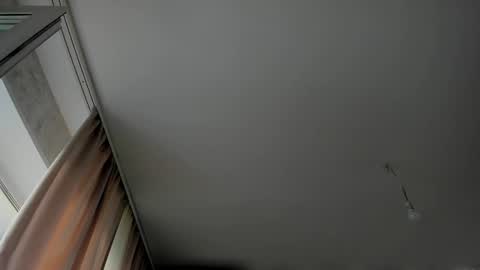 Snapshot of elisa_kollin chatting on 13, 10, 2025 Aletta Oushen online show from 13, 10, 2025