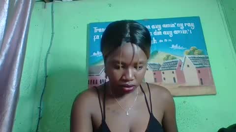 elisabeth2525 online show from 28, 1, 2025