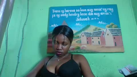 elisabeth2525 online show from 28, 1, 2025