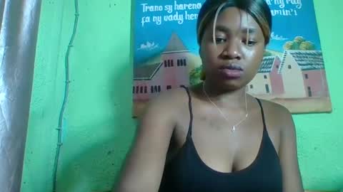 elisabeth2525 online show from 28, 1, 2025