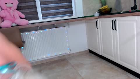 elisabeth_jason online show from 28, 10, 2025