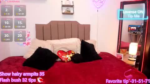 Elizabeth  online show from 7, 11, 2025