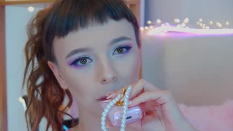 ElisabethDavis online show from 24, 9, 2025