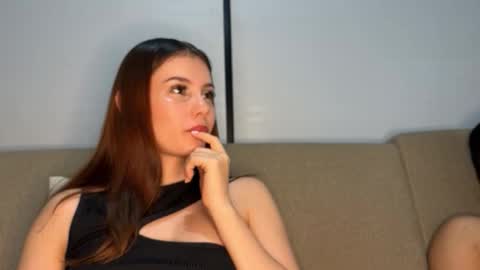 Elisabet william online show from 23, 10, 2025