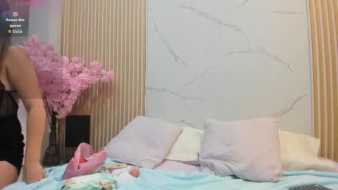 Elisa online show from 23, 3, 2026