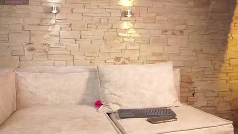 Snapshot of elise_diamond chatting on 27, 6, 2026 Elise diamond online show from 27, 6, 2026