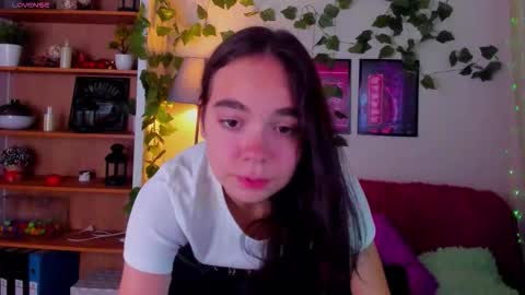 Snapshot of elise_noir chatting on 21, 10, 2025 Elise online show from 21, 10, 2025